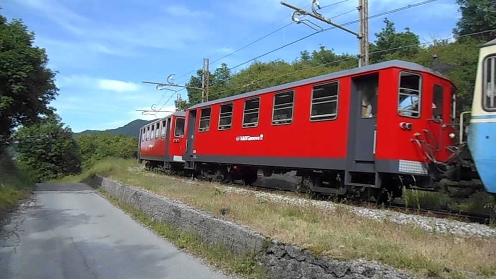 Signori in carrozza, si parte.