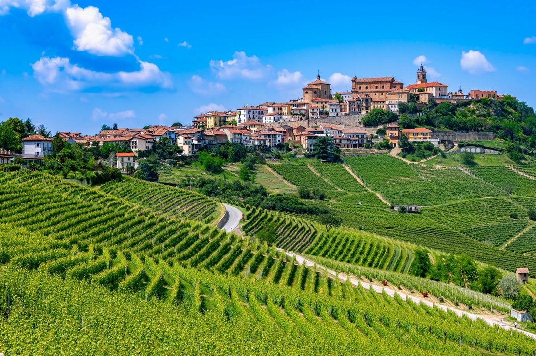A tavola con il produttore 1.0 - “I grandi del Nebbiolo incontrano la cucina di Langa al Gotto ”