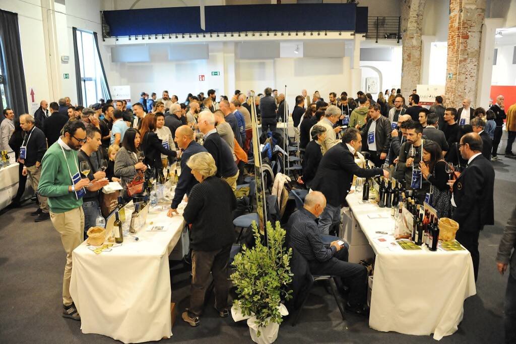 <p>Mare&Mosto - Le Vigne Sospese a Sestri Levante</p>
