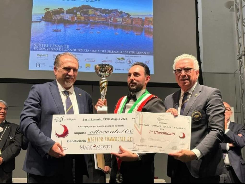 <p>Il sanremese Alessandro Frasca vince il concorso “Miglior sommelier della Liguria 2024”</p>
