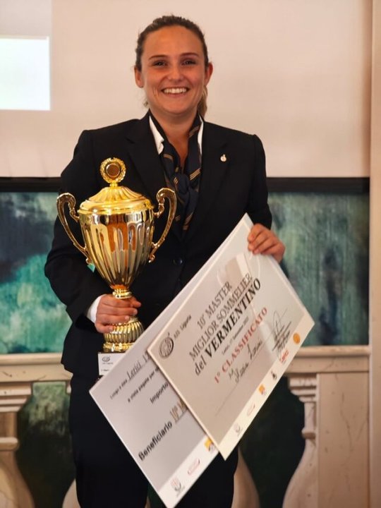 <p>Vince il concorso 10° Master del Vermentino di AIS Liguria la sommelier Ilaria Lorini</p>