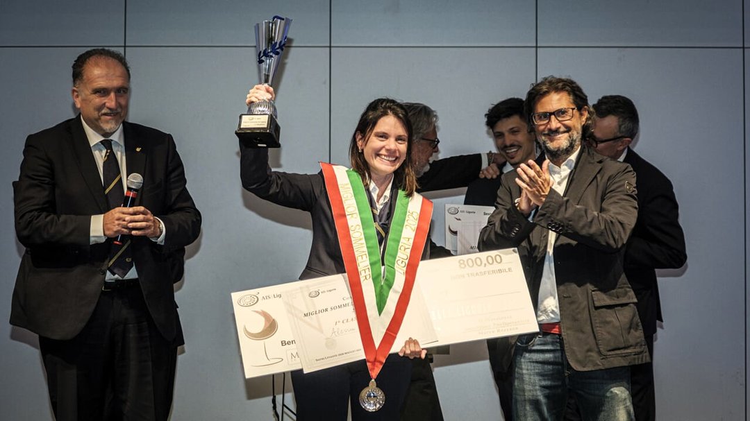 <p>Conclusa la X edizione di Mare&Mosto a Sestri Levante con premiazione di Alessia Bondanza come Miglior Sommelier di Liguria 2025</p>