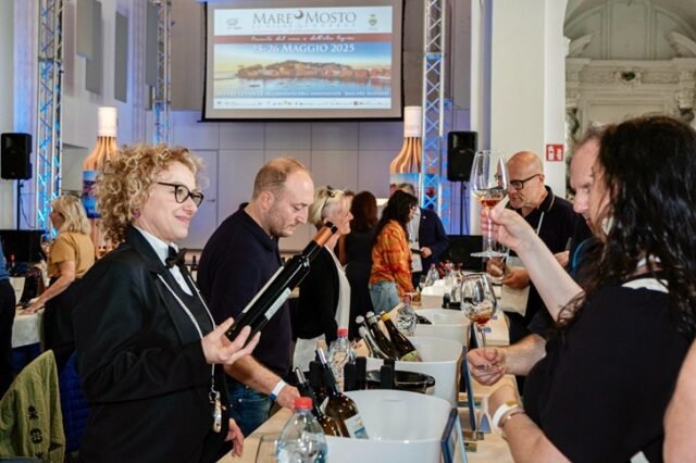 <p>Inaugurata a Sestri Levante Mare&Mosto - Le Vigne Sospese</p>