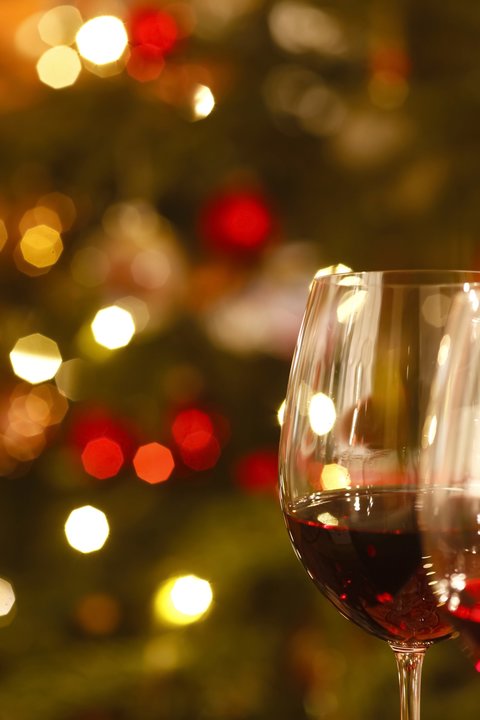 <p>Natale a tavola con AIS, ecco i vini liguri che accompagnano le feste</p>