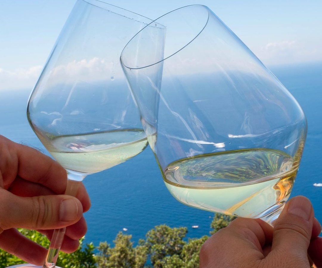 <p>"Mare&Mosto - Le Vigne Sospese": olio e vino liguri si presentano</p>